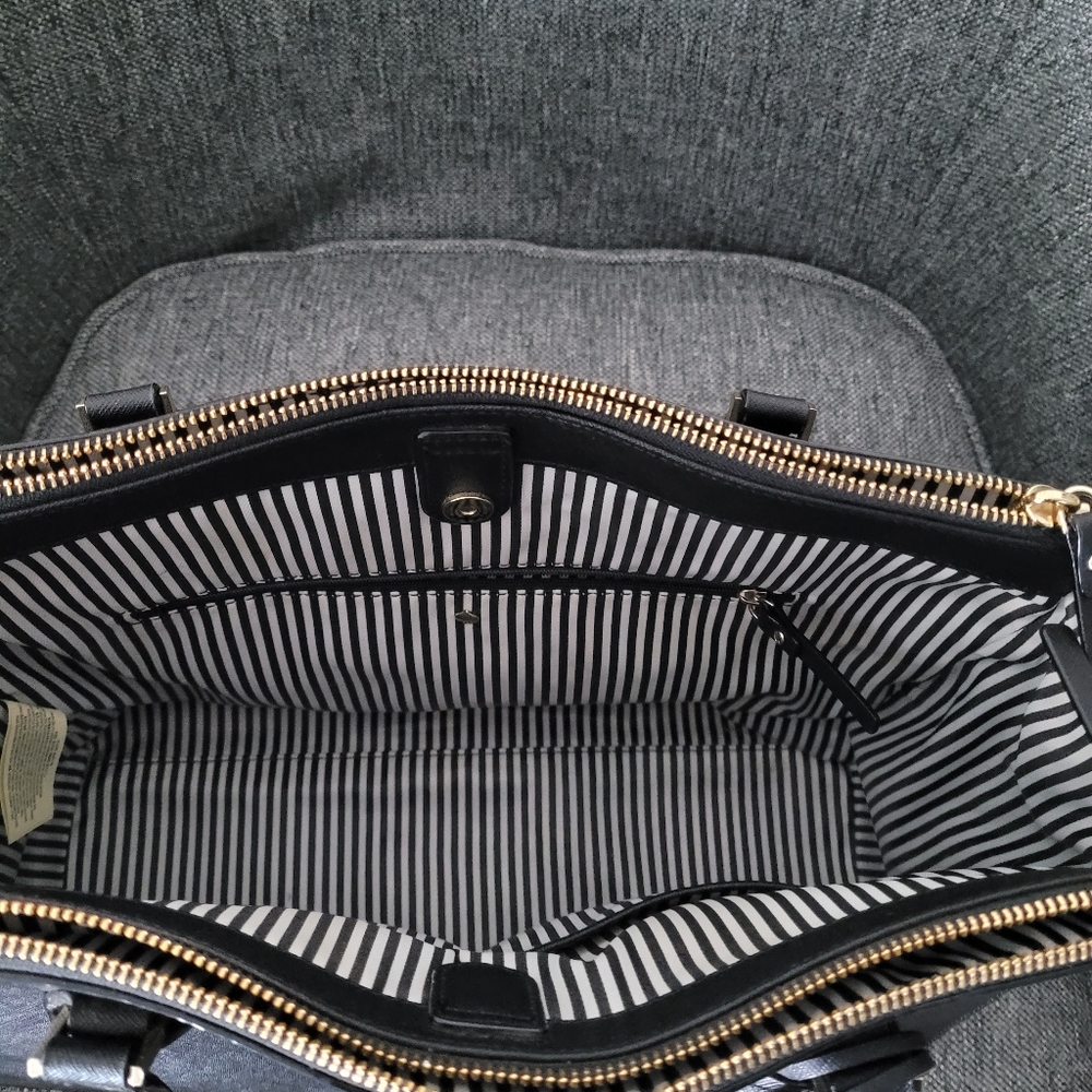 Authentic Kate Spade Large Tote - Picture 6 of 7